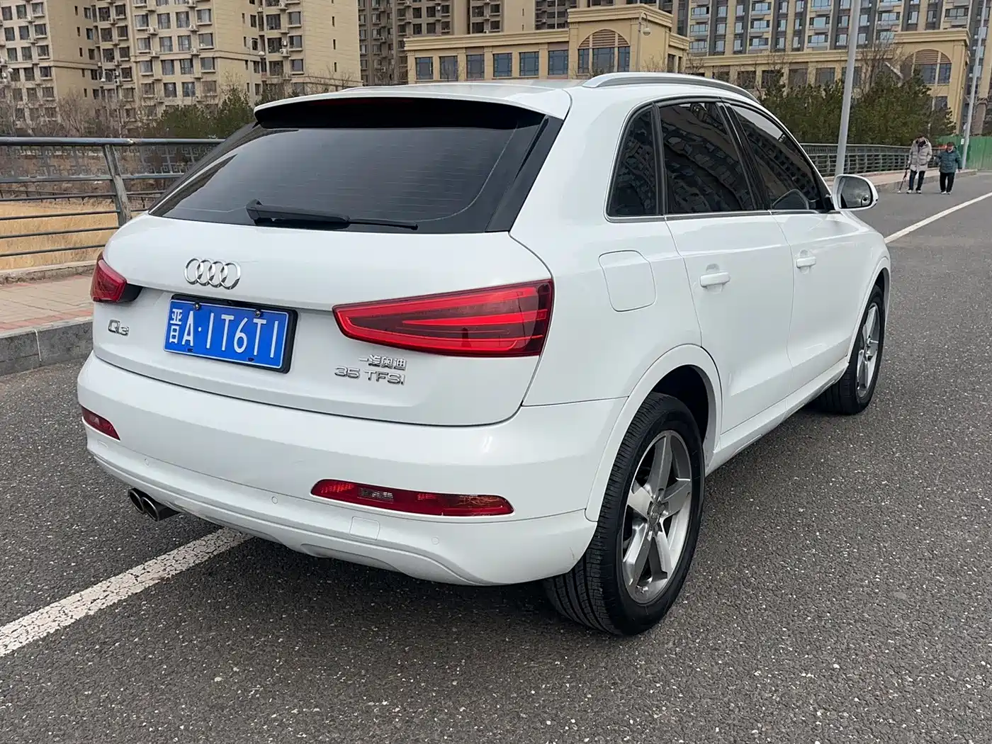 Audi Q3 2015 35 TFSI Comfort фото 7