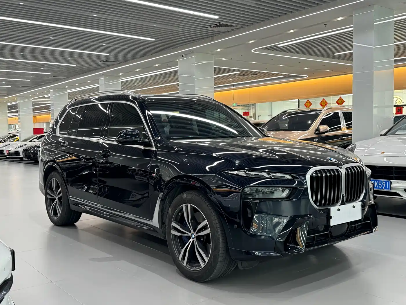BMW X7 2023 xDrive40i Exclusive M Sport Package фото 3