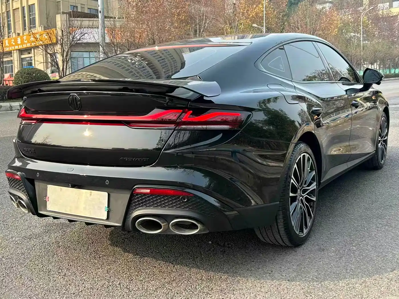 MG MG7