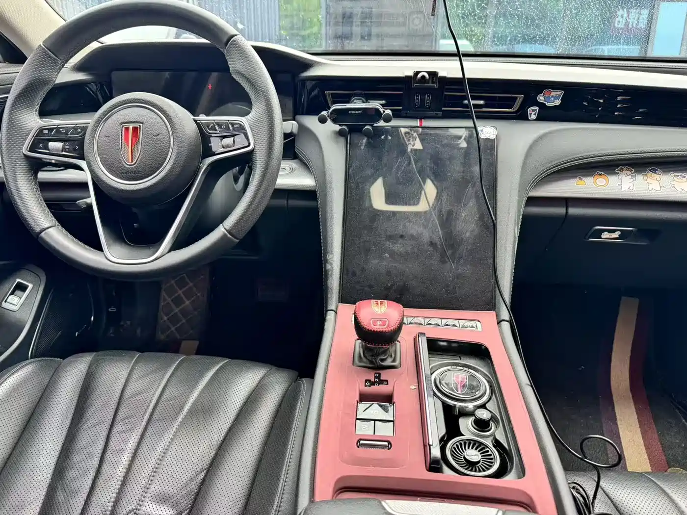 Hongqi H5 2023 2.0T Auto Smart Connect Flag Comfort фото 4