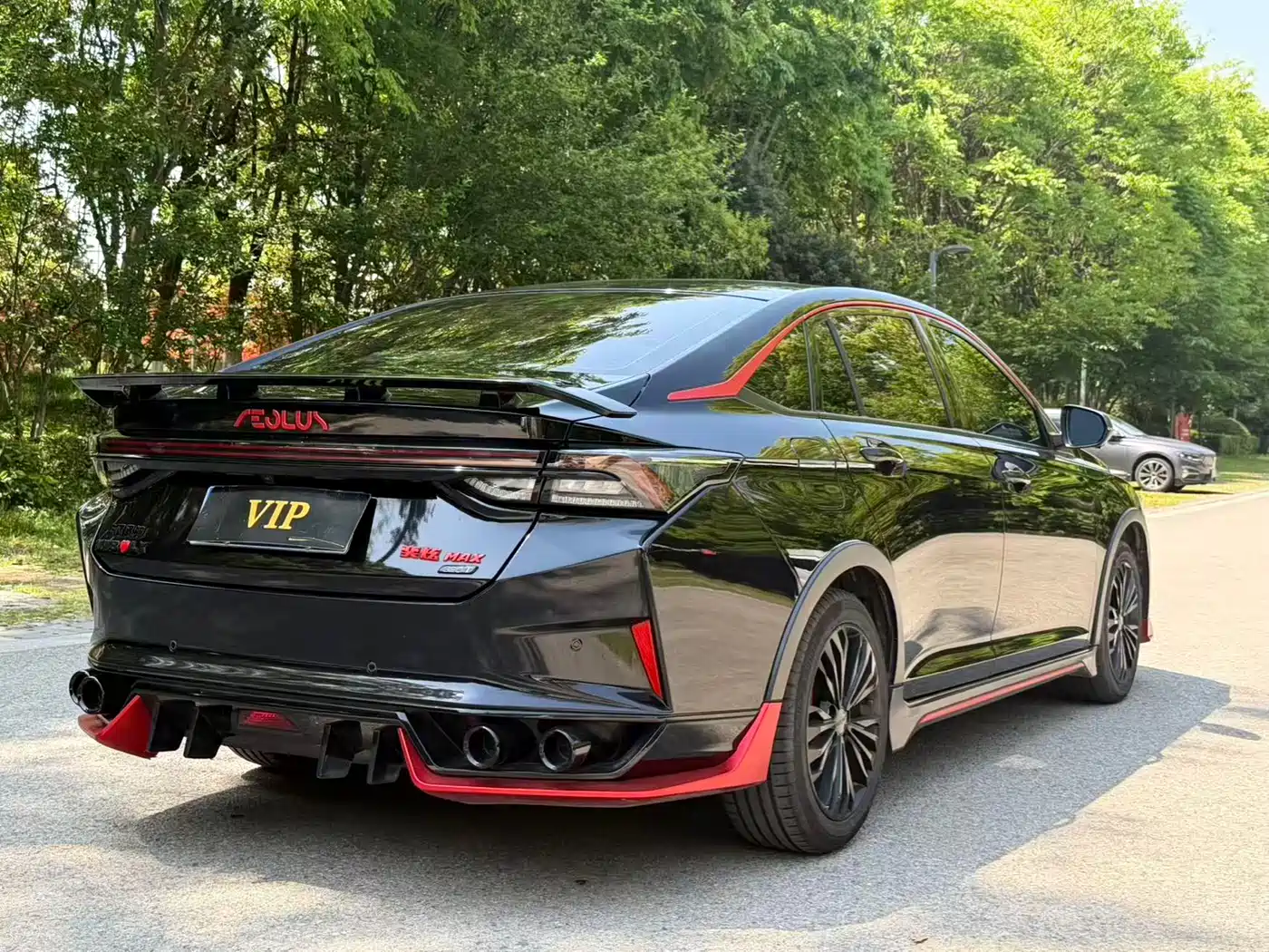 Dongfeng Aeolus Yixuan MAX 2022 2023 1.5T Extraordinary Cool Dad Edition
