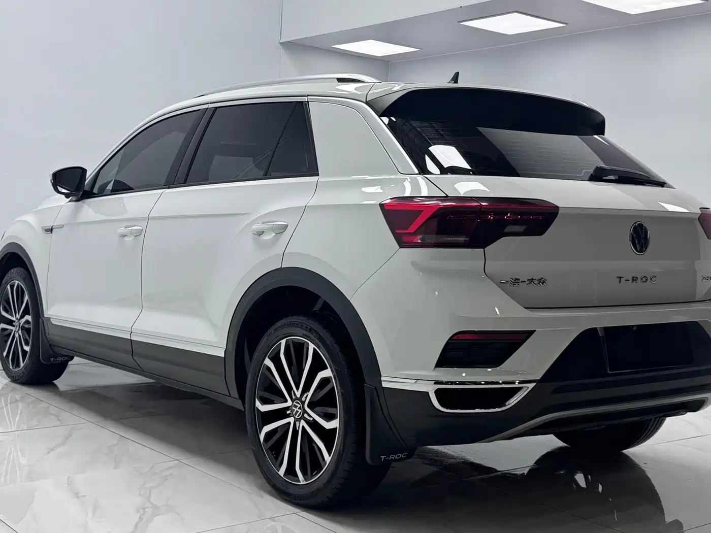 Volkswagen T-ROC 2021 280TSI DSG 2WD Comfort Connected фото 4