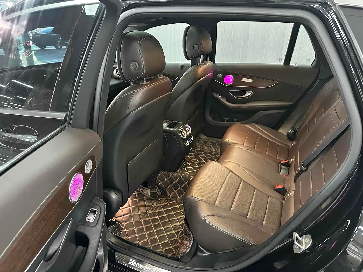 Mercedes-Benz GLC 2021 GLC 300 L 4MATIC Sporty фото 8