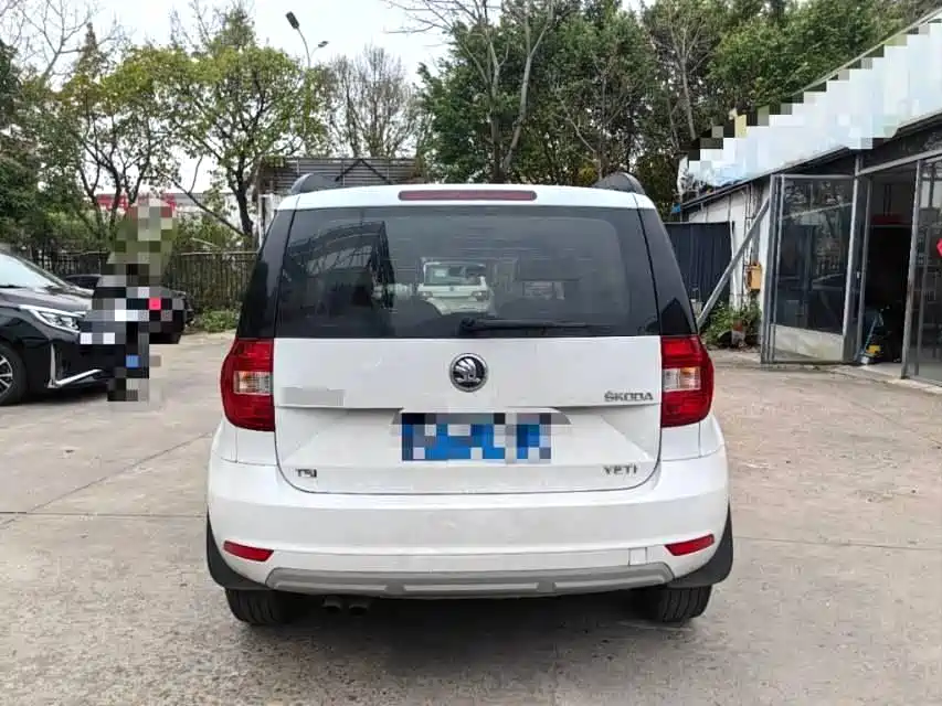Škoda Yeti 2014 1.4TSI DSG Color Edition фото 5