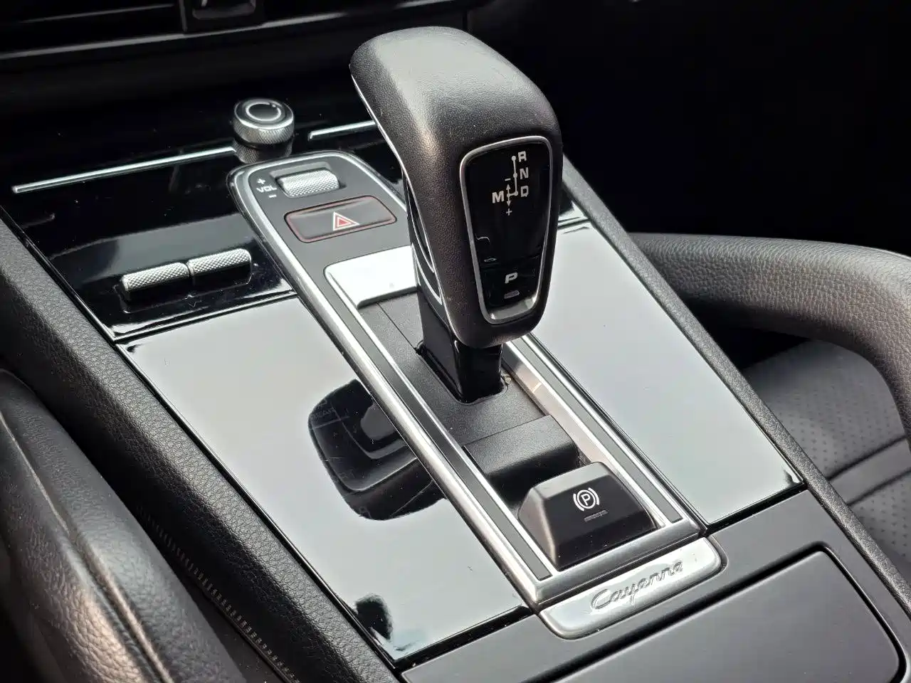 Porsche Cayenne 2018 Cayenne 3.0T фото 10