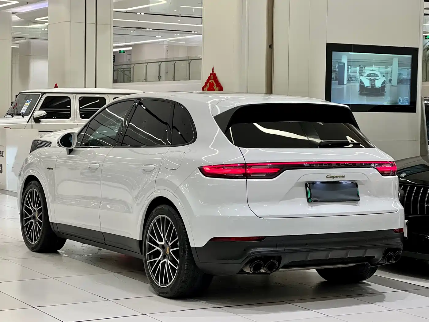 PORSCHE CAYENNE NEW ENERGY