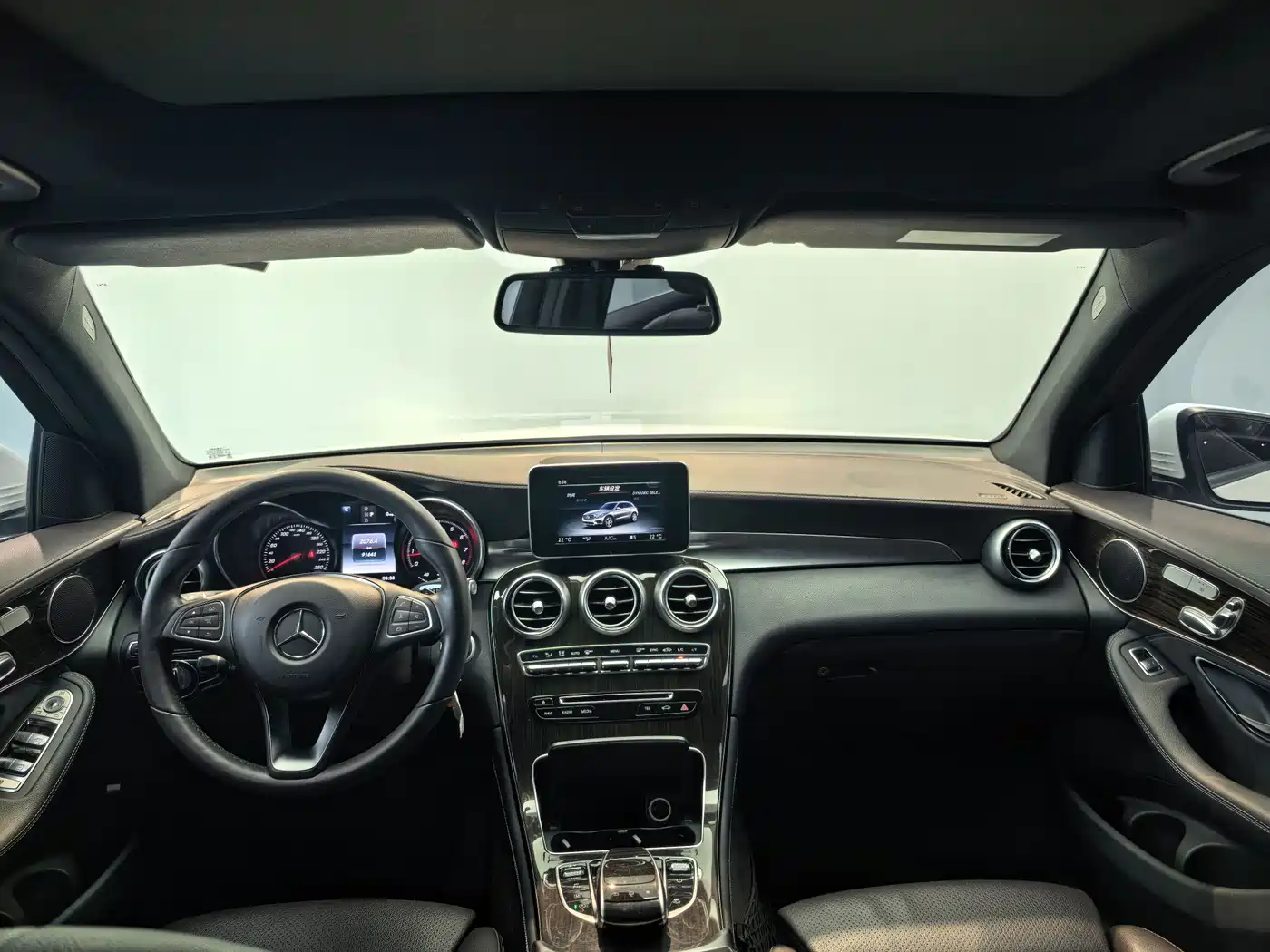 Mercedes-Benz GLC 2016 GLC 260 4MATIC Dynamic фото 11