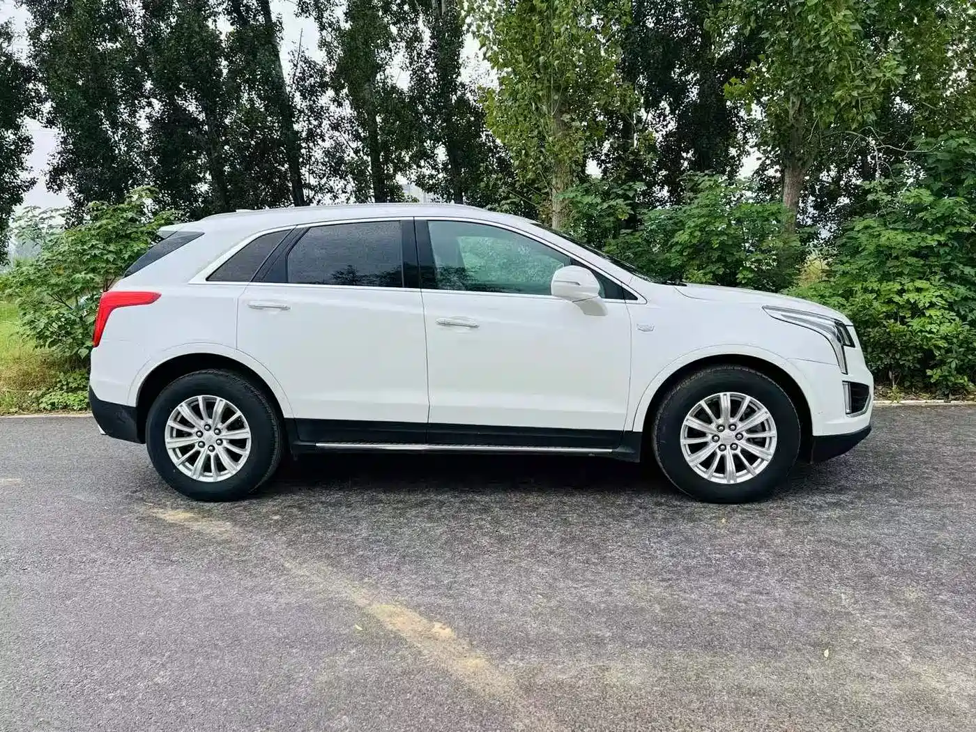 Cadillac XT5 2016 28T AWD Technology Model фото 4
