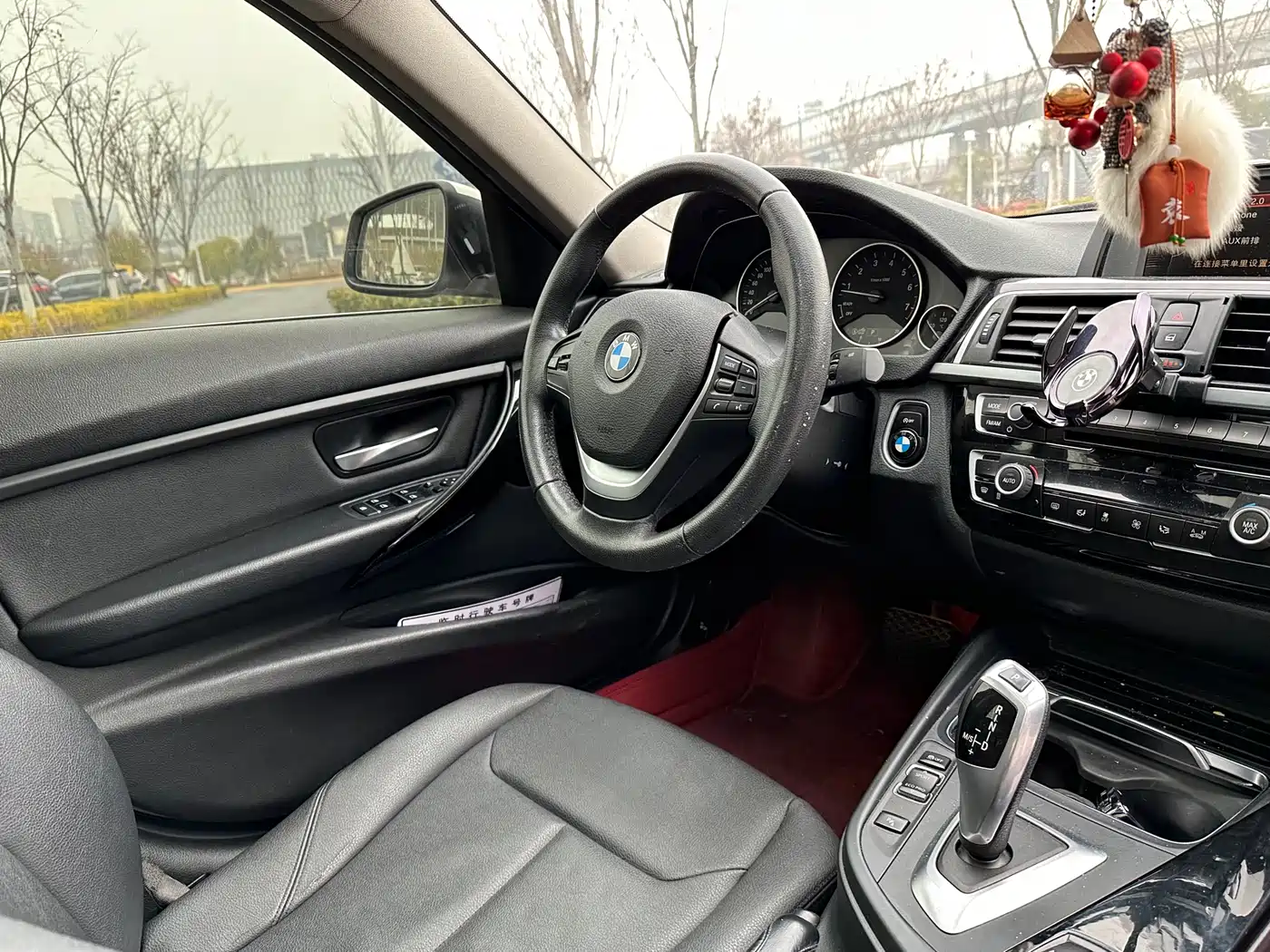 BMW 3 Series 2017 320Li Fashion фото 11