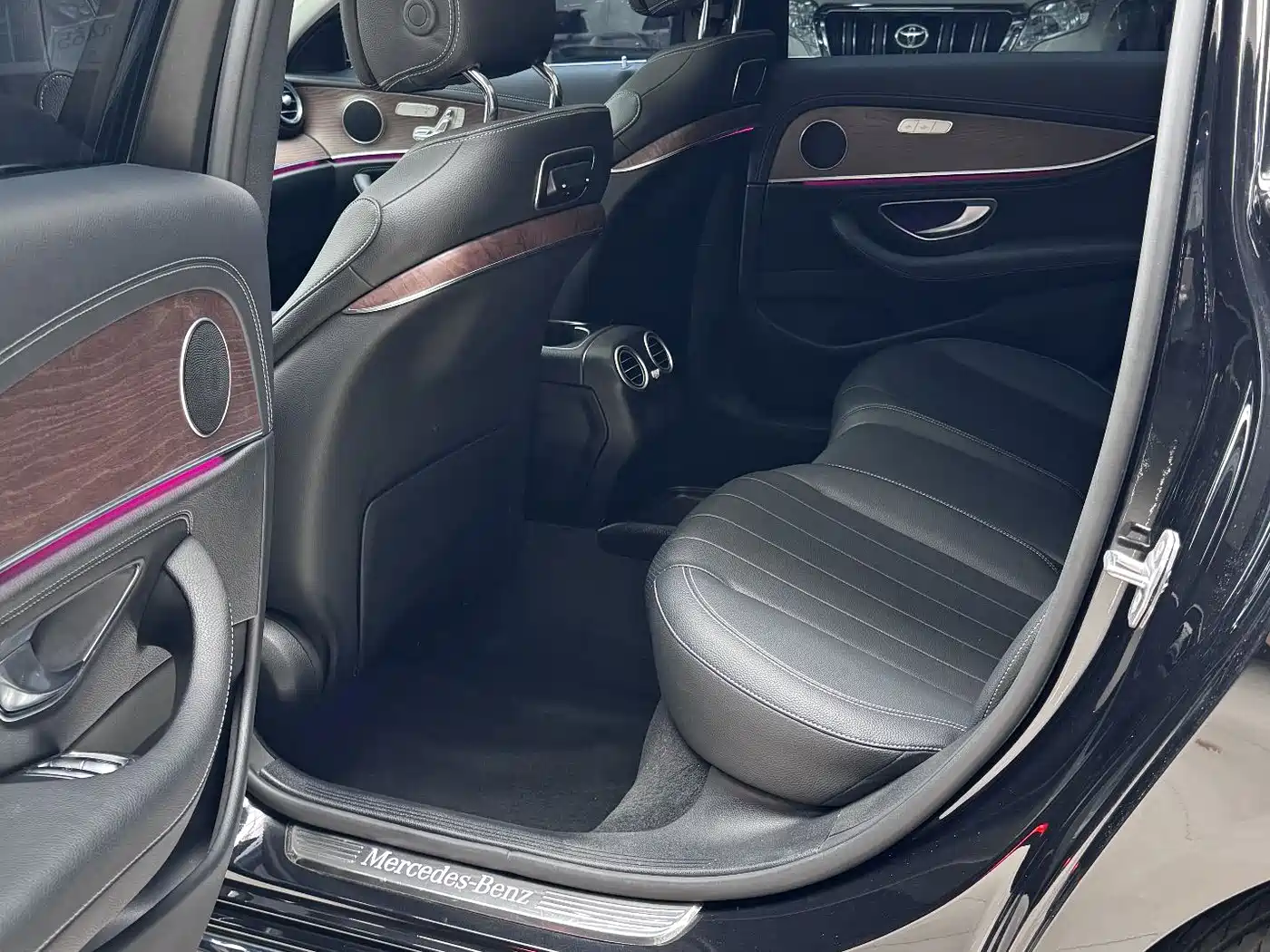 Mercedes-Benz E-Class 2020 E 300 L Fashion фото 7