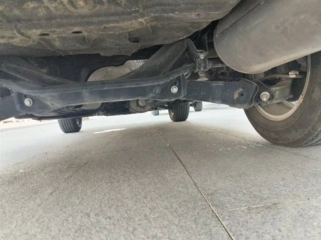 Haval M6 2021 PLUS 1.5T DCT Luxury Smart Connect фото 19
