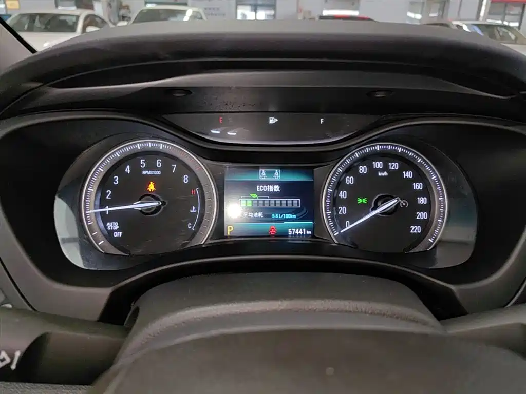 Buick GL6 2019 18T 6-seat Connected Luxury China VI фото 8