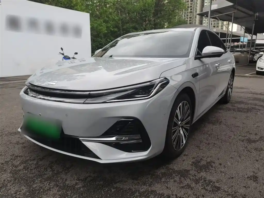 Geely Galaxy Galaxy A7 2025 EM-i