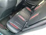 Фото 17 - Geely Vision X3