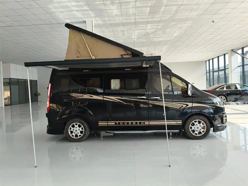 Ford Transit 2021 2021 Model 2.0T Gasoline Auto Premium Operating Business Travel Medium Wheelbase Medium Roof 7-Seater China VI