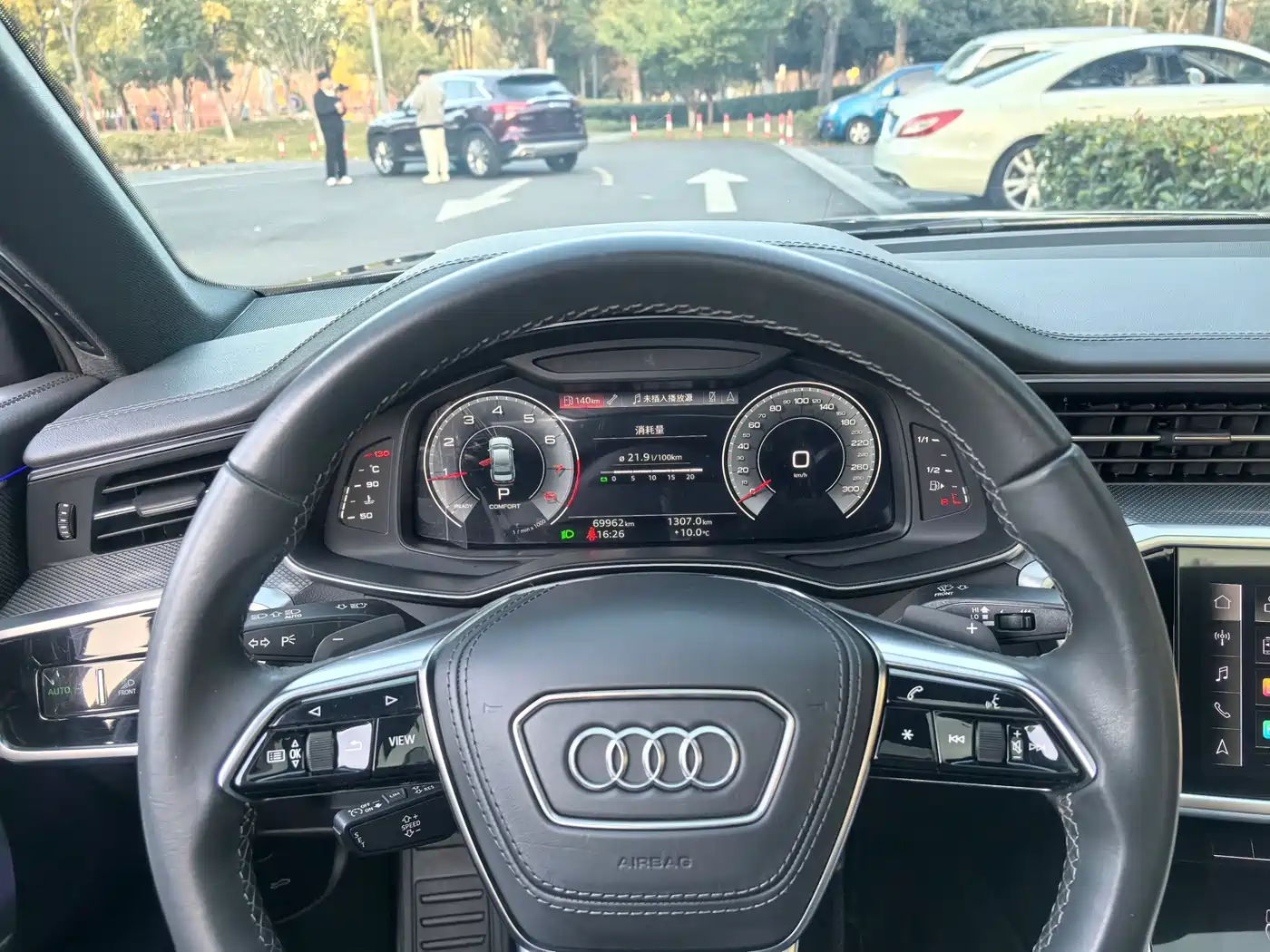 Audi A6L 2023 40 TFSI Luxury Elegance фото 13