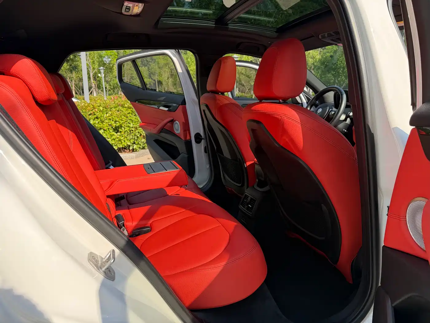 BMW X2 2021 sDrive25i Leading M Sport Package фото 16