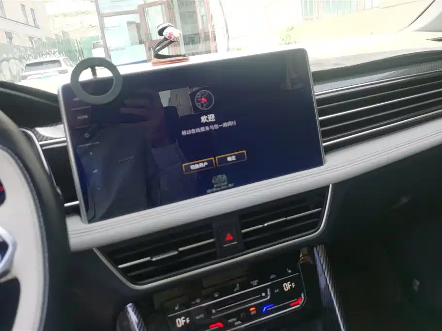 Volkswagen Tiguan L 2023 380TSI 4WD R-Line Premium 7-seater фото 13
