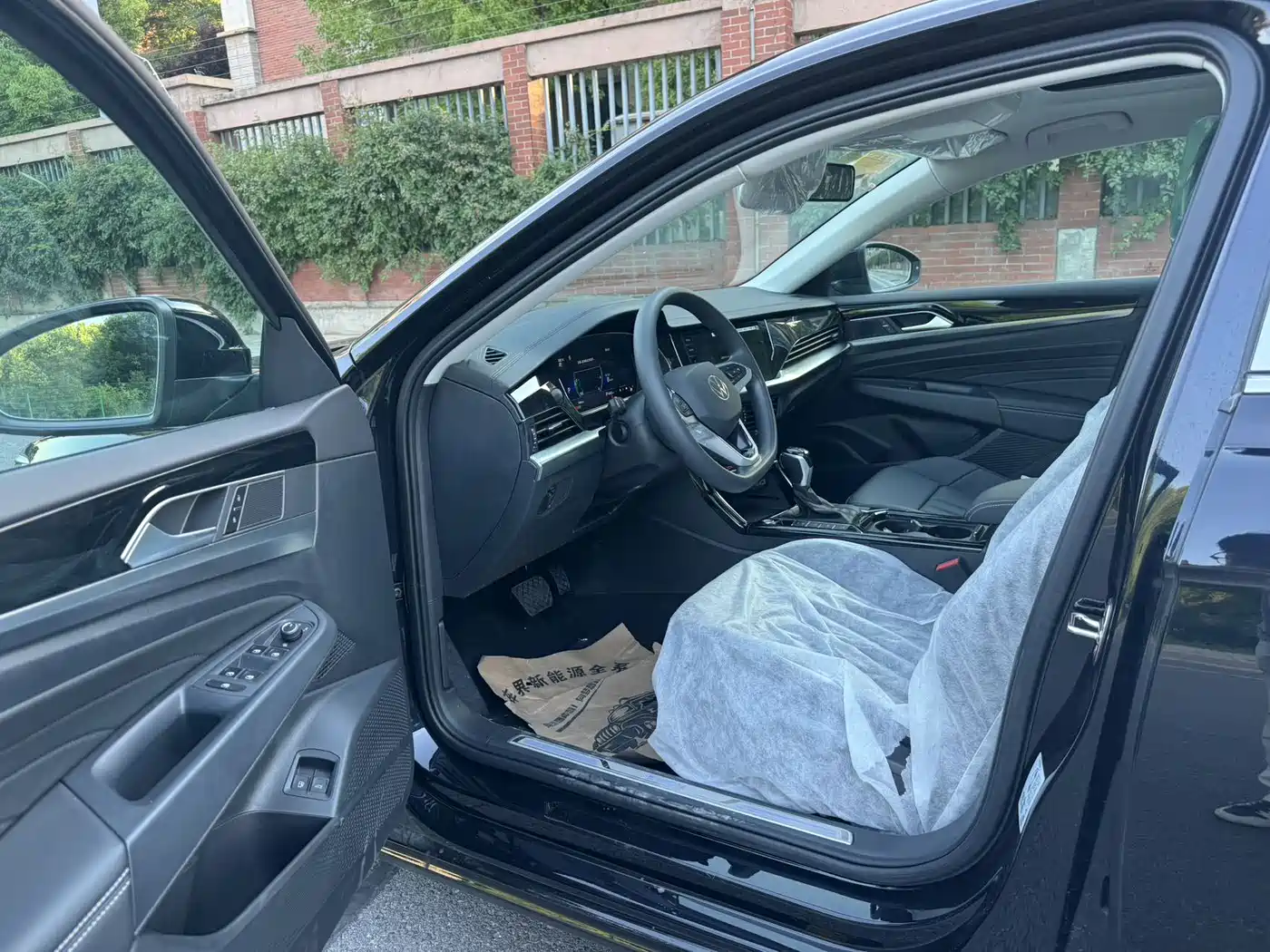 Volkswagen Passat New Energy 2025 430PHEV Hybrid Business Edition фото 6