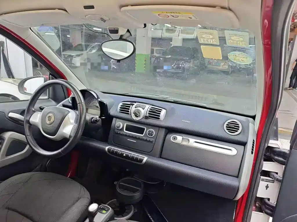 صورة 10 - smart fortwo