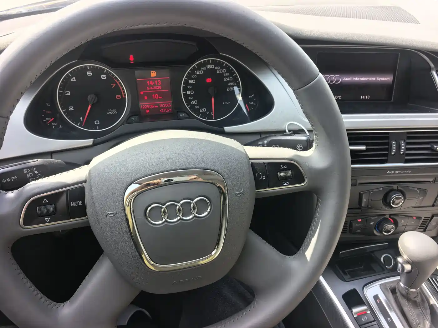 Audi A4L 2012 2.0 TFSI Automatic Luxury фото 21
