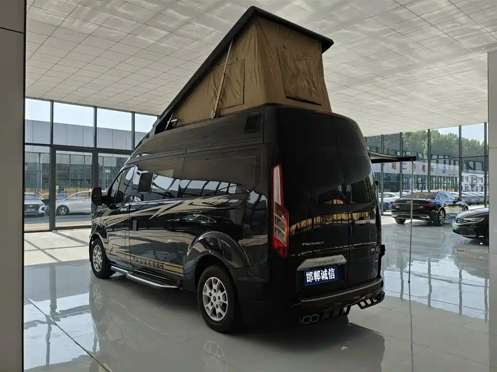 Ford Transit 2021 2021 Model 2.0T Gasoline Auto Premium Operating Business Travel Medium Wheelbase Medium Roof 7-Seater China VI