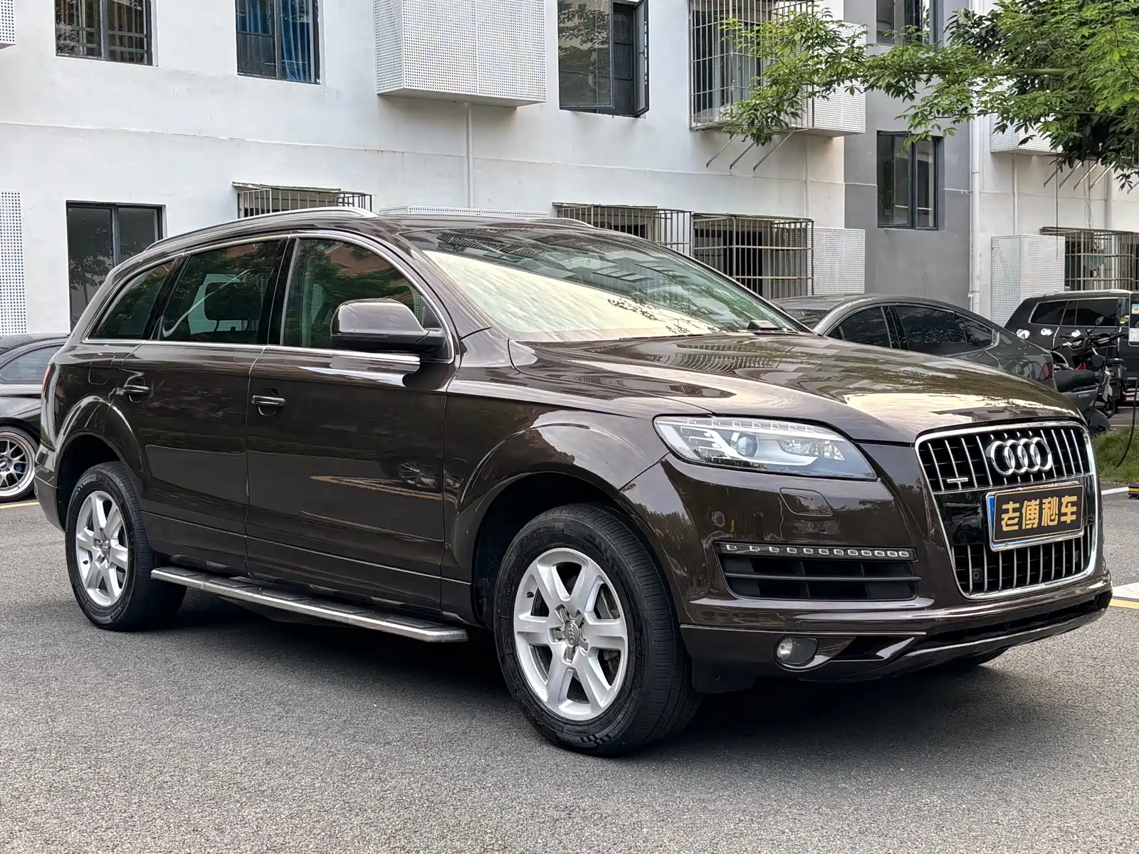 Фото 2 - Audi Q7