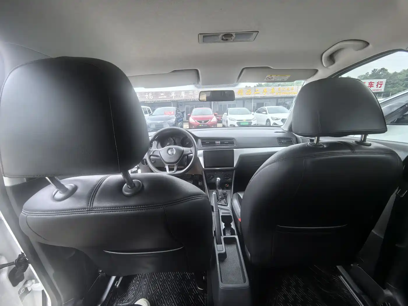 Volkswagen Lavida 2019 Lavida Start 1.5L Auto Trend (China VI) фото 11