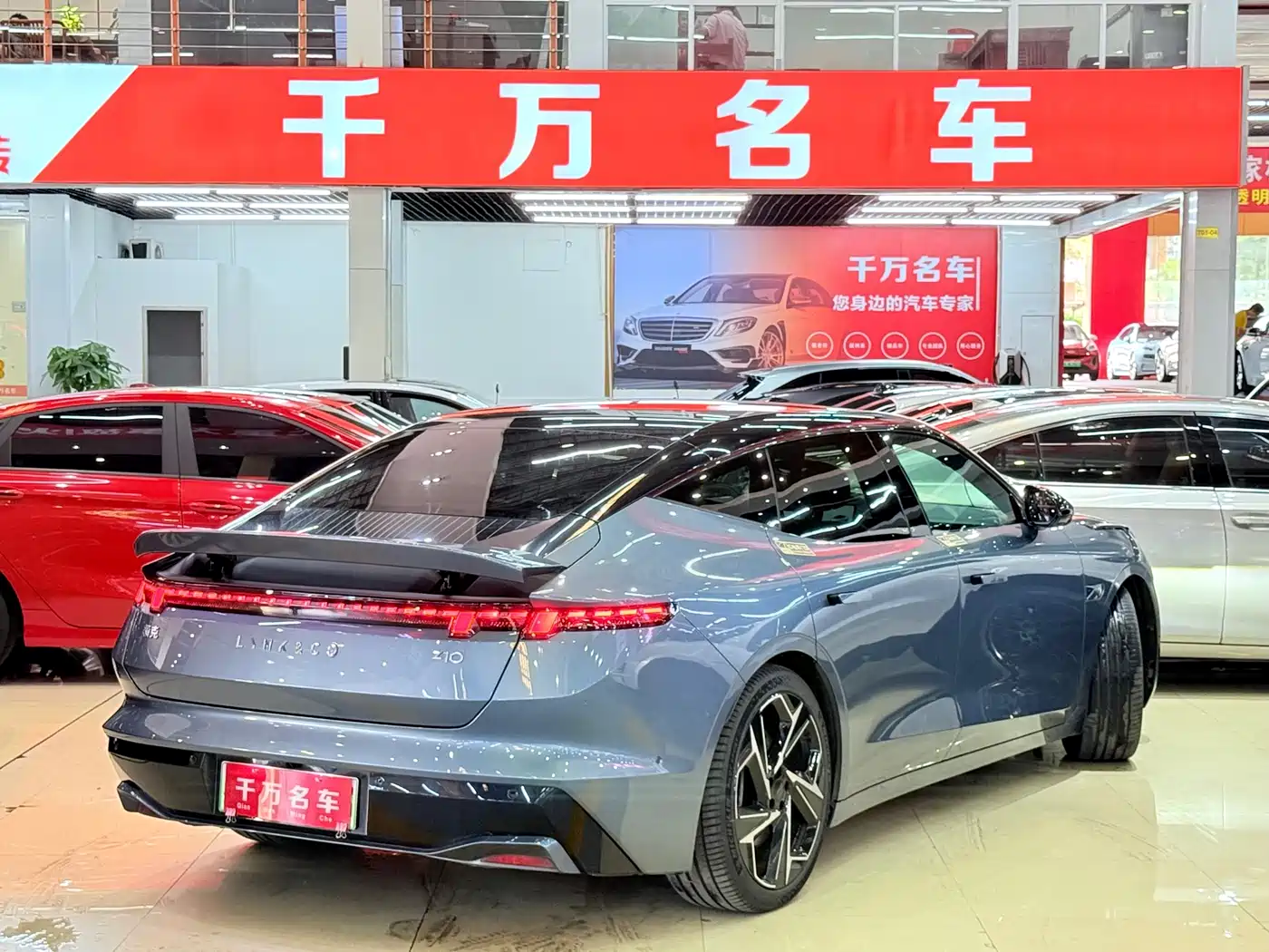 Lynk & Co Z10 2025 95kWh 702km AWD Smart Drive Ultra фото 5