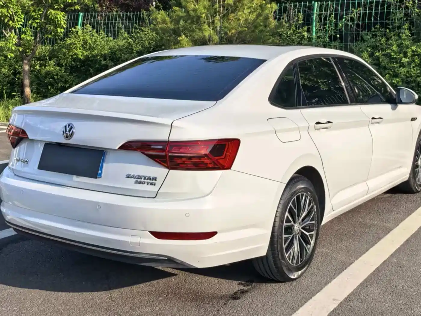 Volkswagen Sagitar 2019 280TSI DSG Luxury Edition China VI фото 5