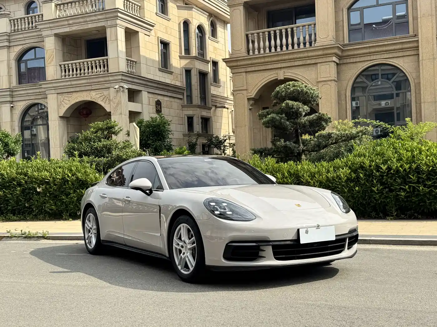 Porsche Panamera 2017 Panamera 3.0T фото 3