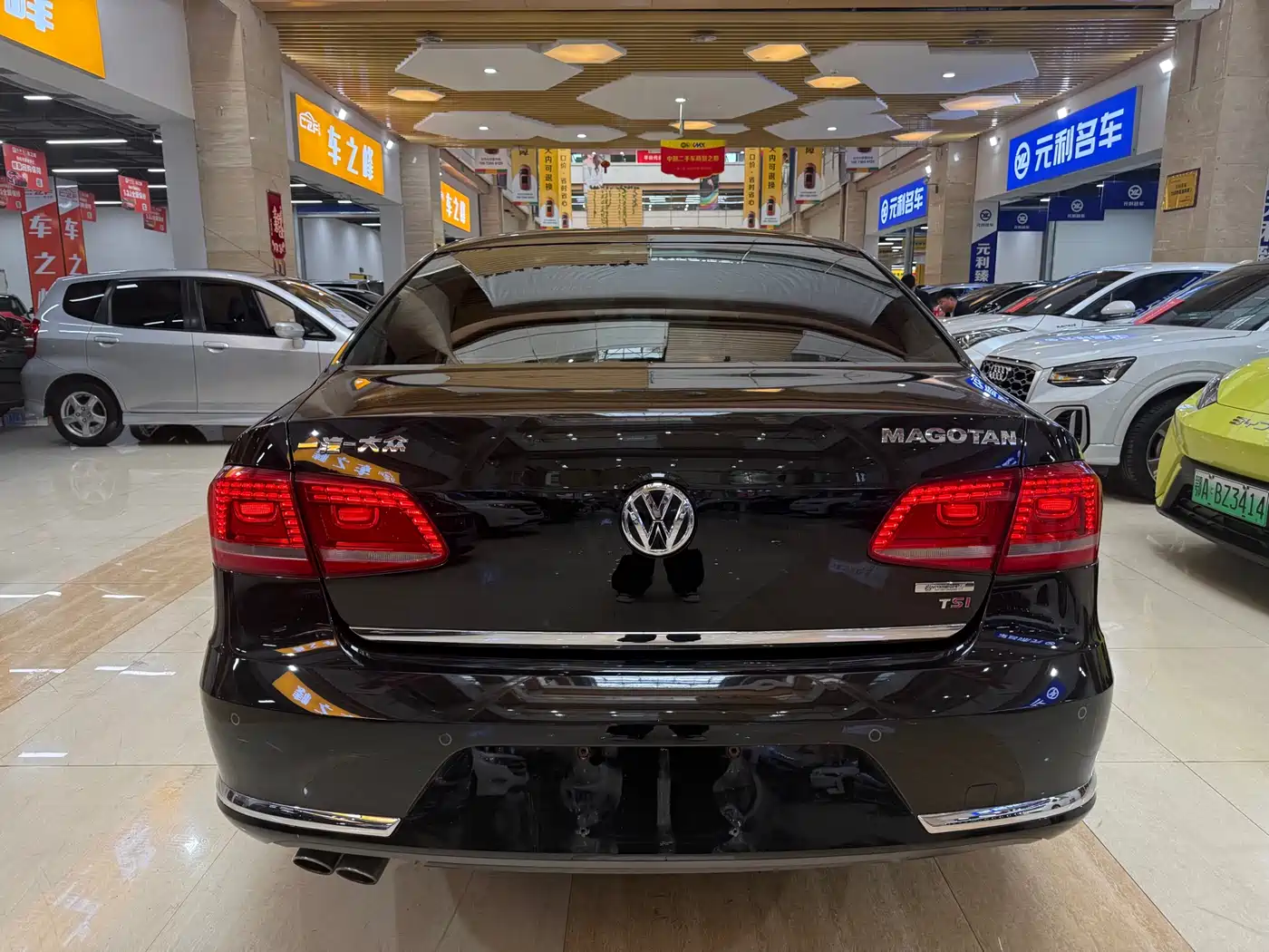 Volkswagen Magotan 2015 Facelift 1.8TSI Luxury фото 8