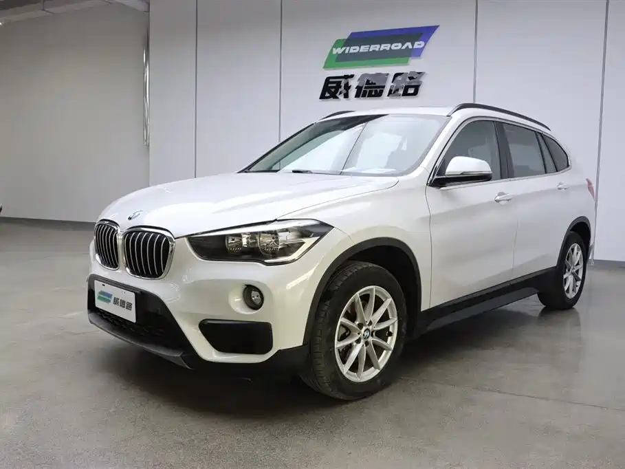 BMW X1 2019 sDrive18Li Fashion Model