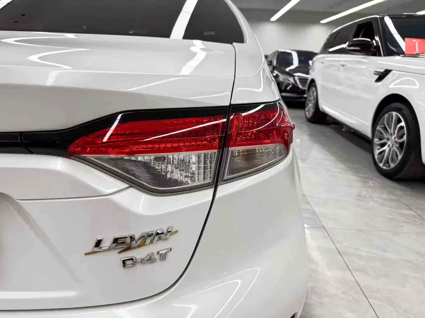 Toyota Levin 2022 185T CVT Luxury Edition фото 19