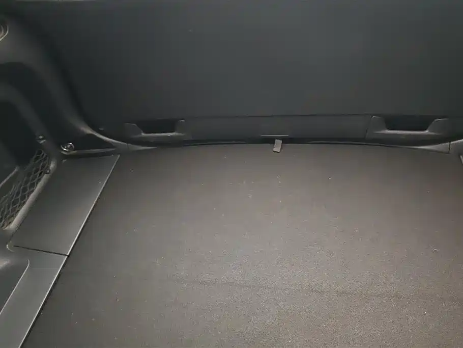 Toyota RAV4 Rongfang 2020 2.0L CVT 4WD Premium Edition фото 4