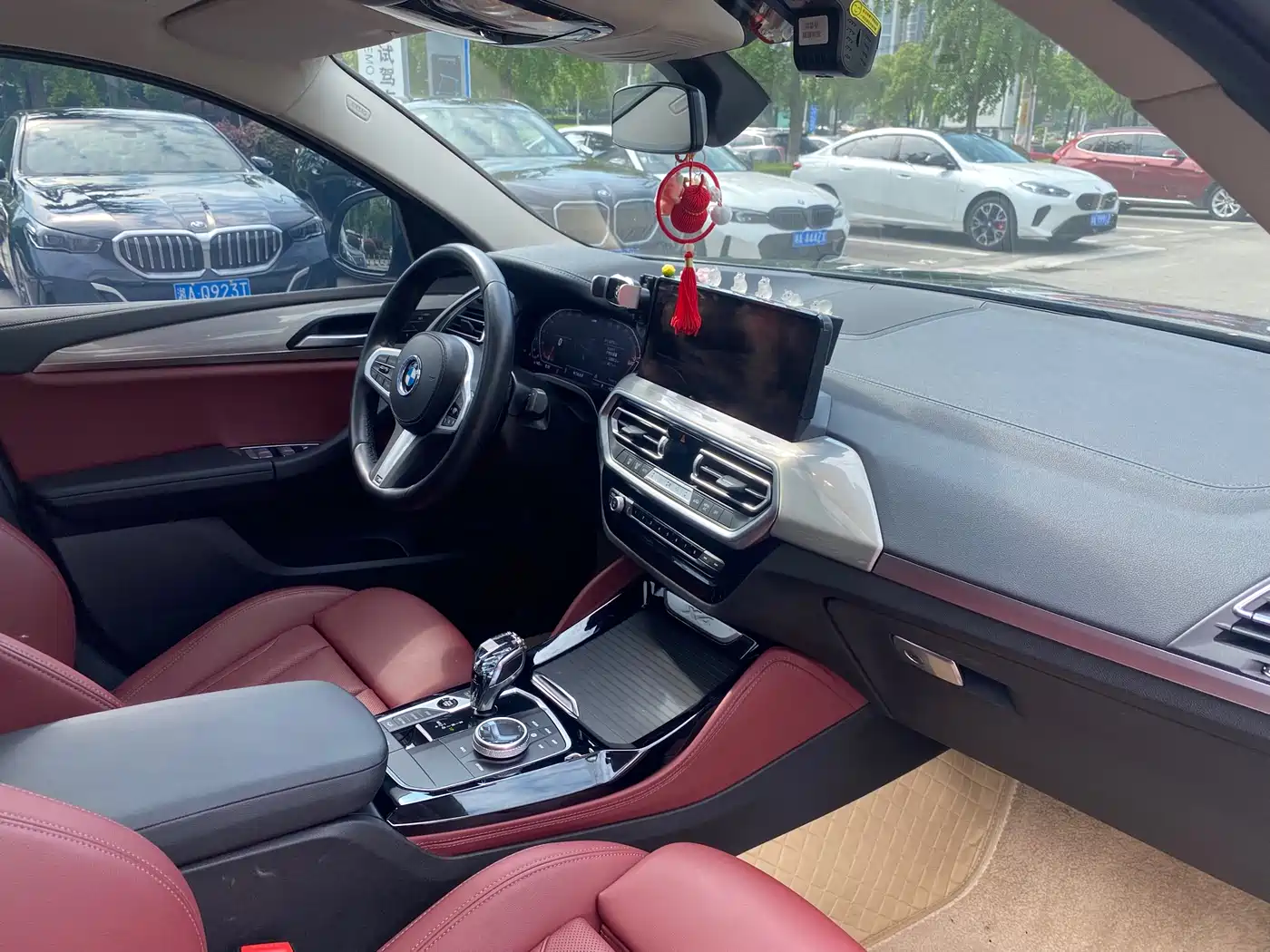 BMW X4 2022 xDrive 25i M Sport Package фото 19