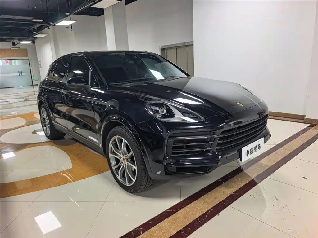 Porsche Cayenne 2019 Cayenne 3.0T фото 2