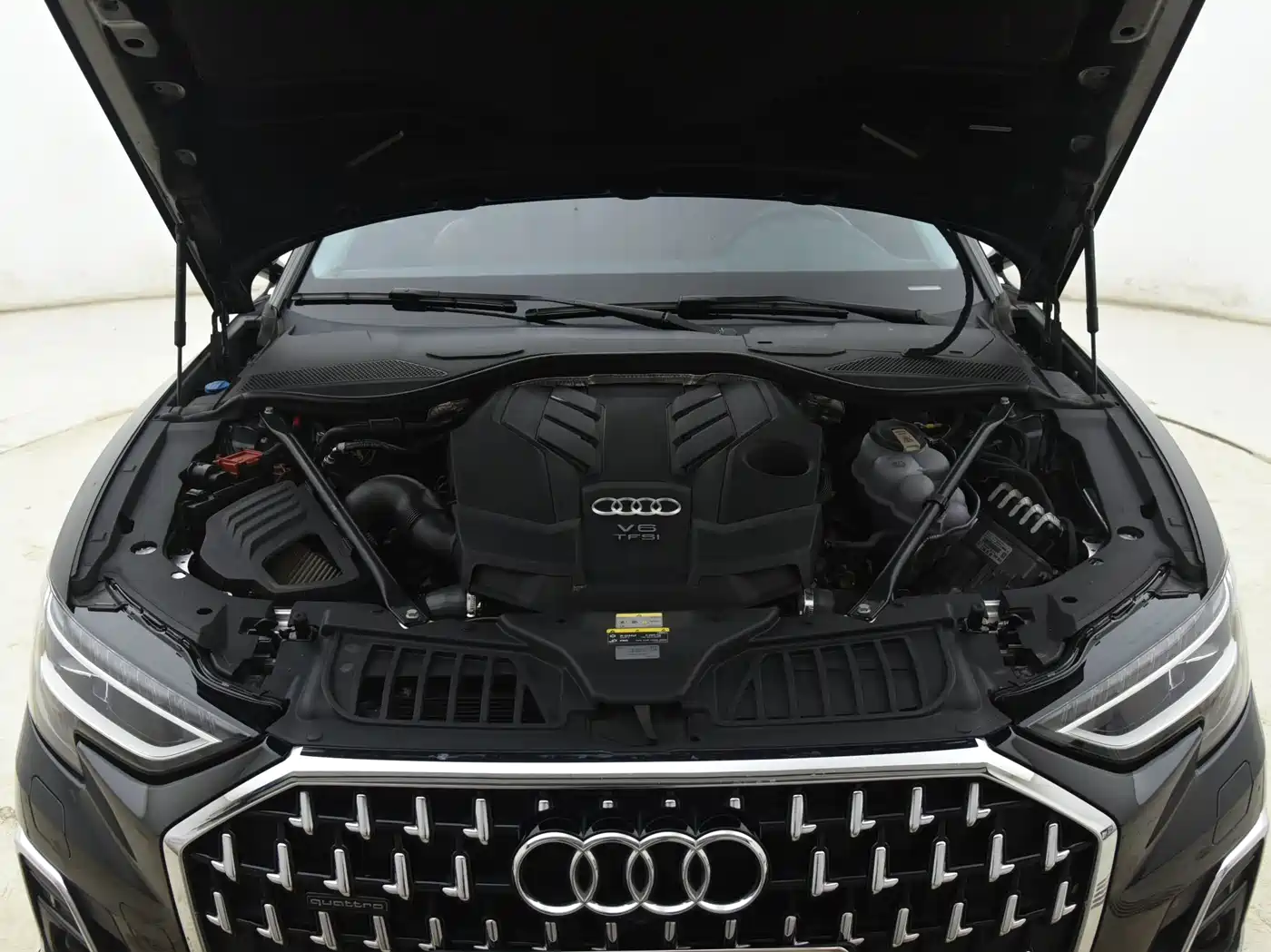 Audi A8 2024 Model A8L 50 TFSI quattro Premium Selection фото 15