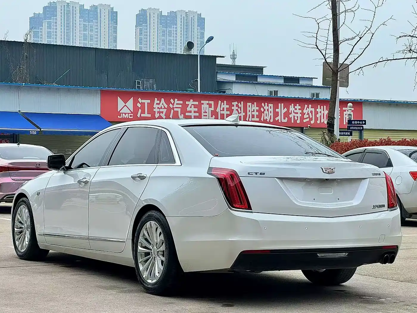 Cadillac CT6 2017 28T Luxury фото 4