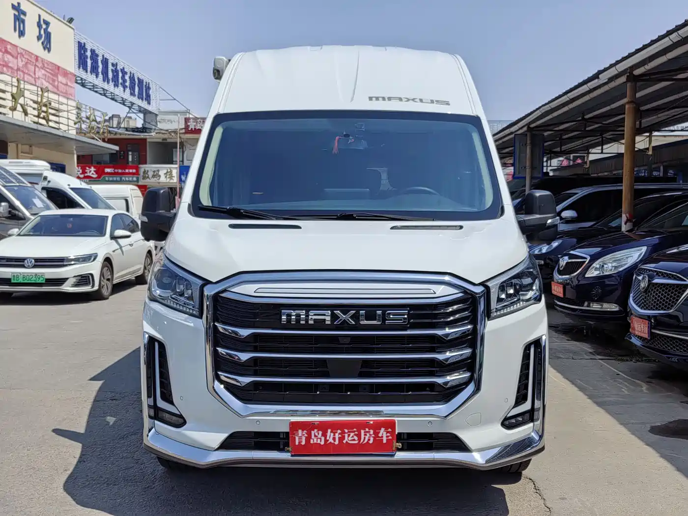 SAIC Maxus V100 RV 2023 2.0T Traveler V100 Mountain Retreat Edition Longitudinal Bed фото 2