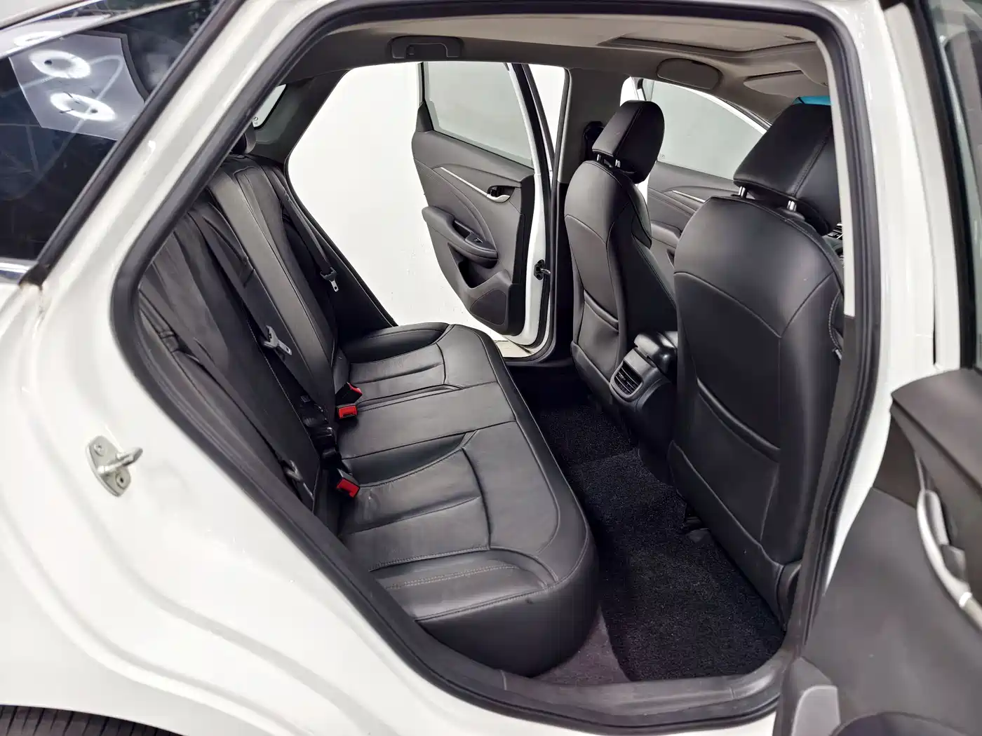 Buick Excelle 2019 18T Auto Connected Elite China VI фото 16