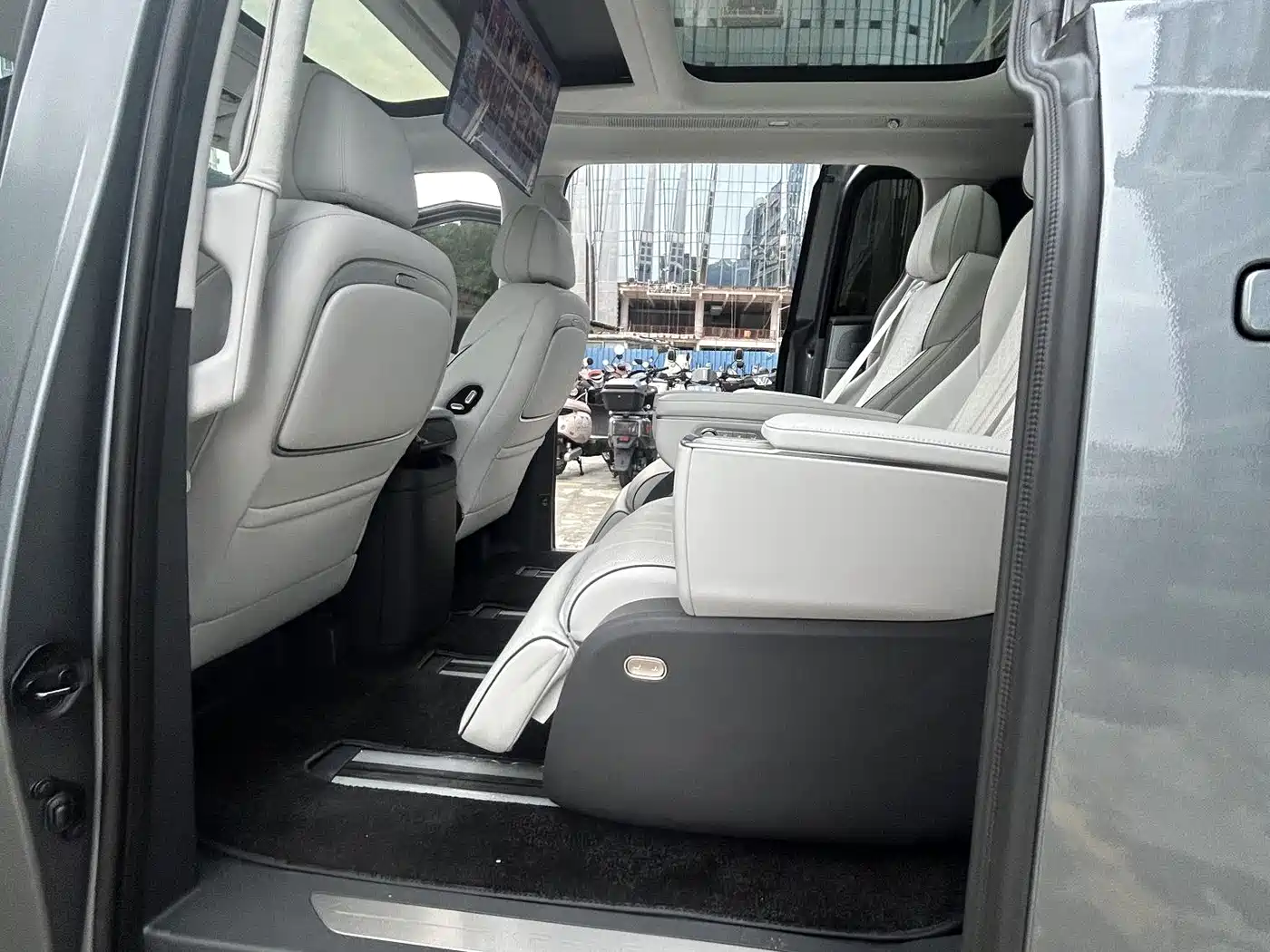 XPeng X9 2026 2025 Extended Range Edition