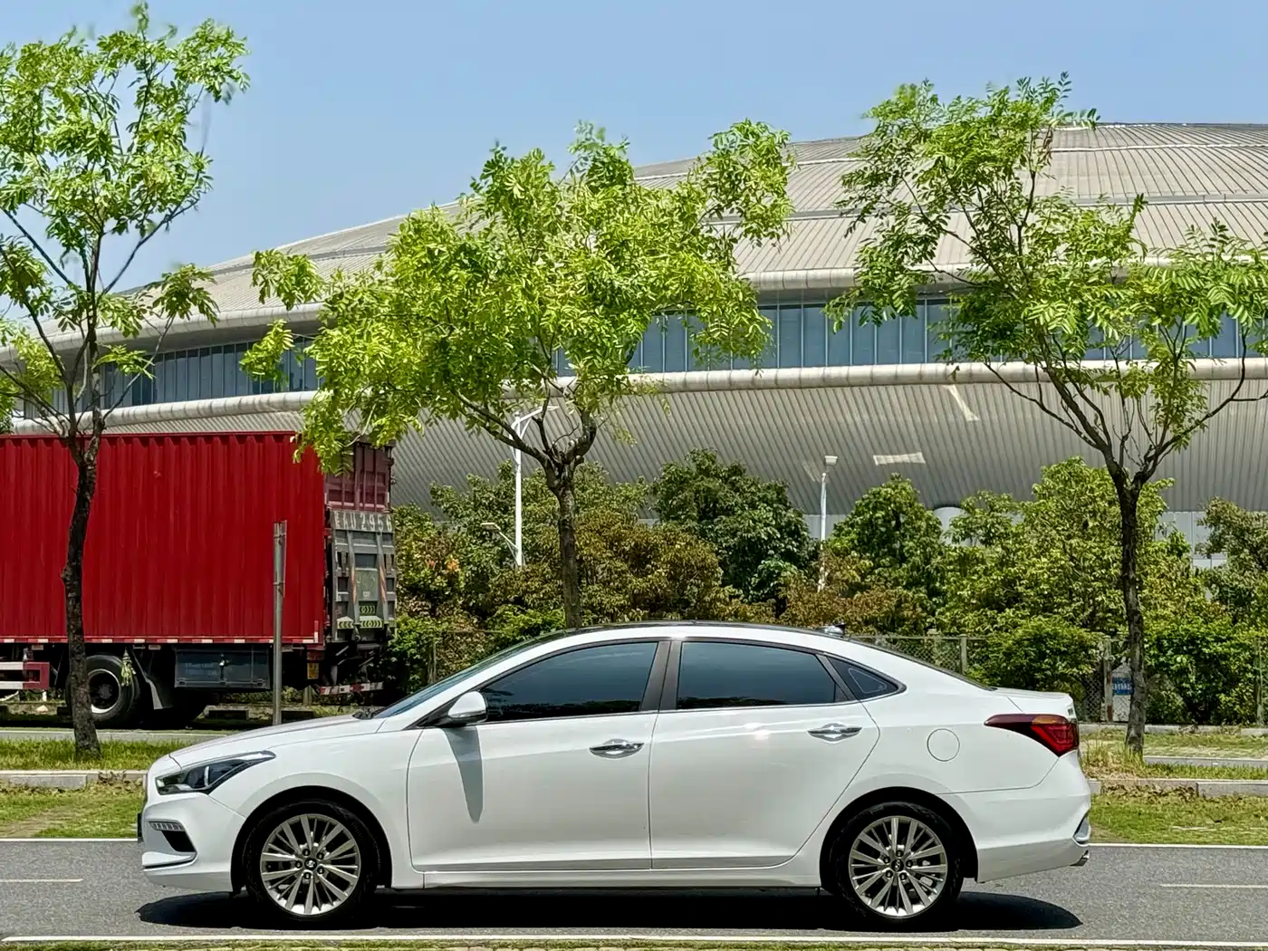 Hyundai Mistra 2017 1.8L Automatic Smart GLS (China V) фото 5