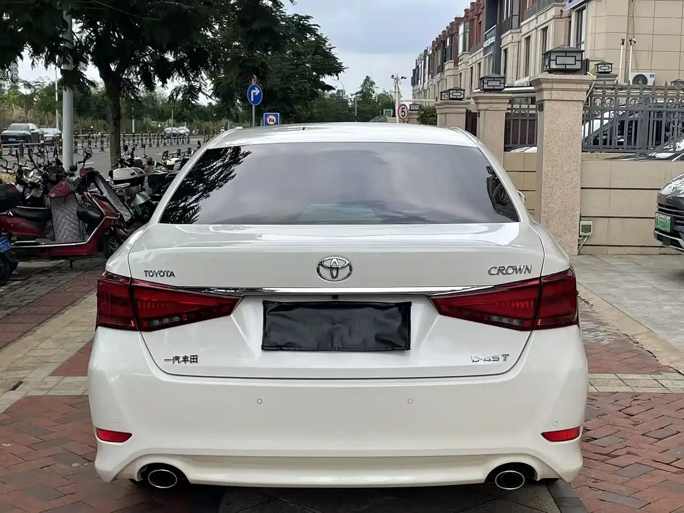 Toyota Crown 2018 2.0T Sport Edition фото 8