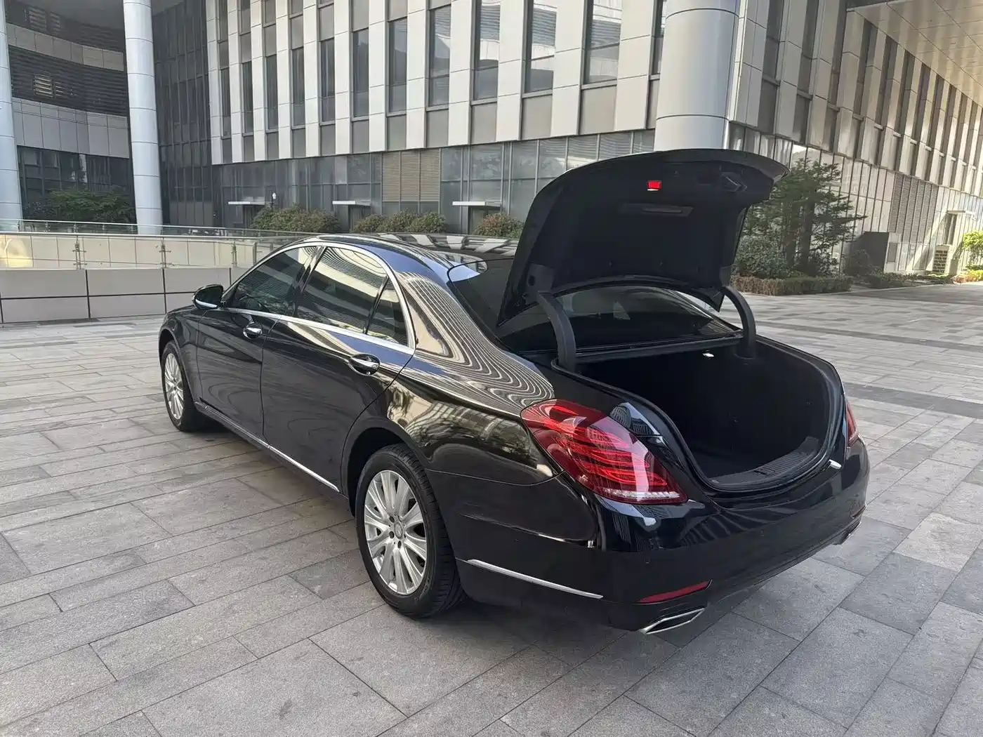 Mercedes-Benz S-Class 2014 S 320 L Business фото 8