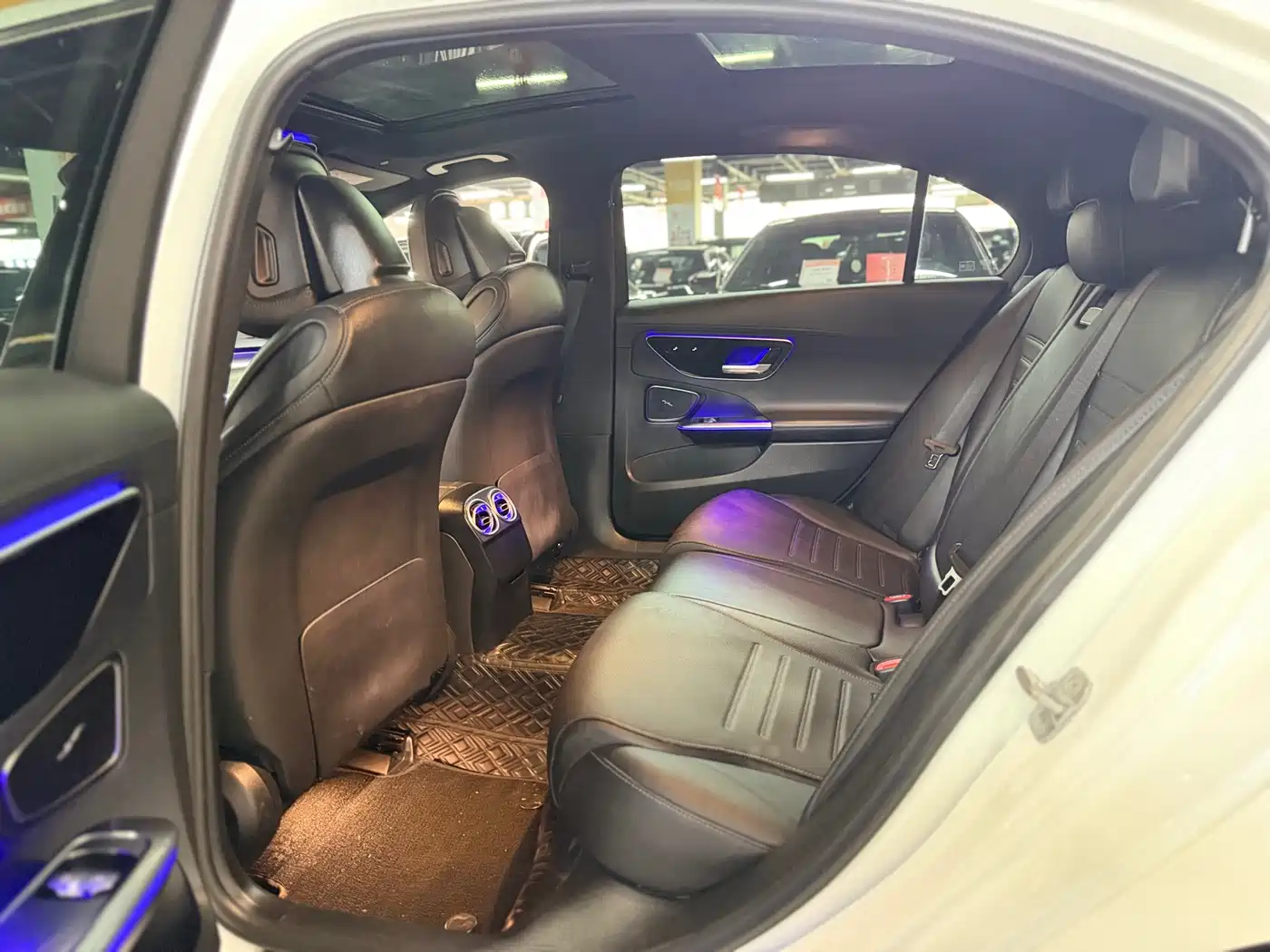 Mercedes-Benz C-Class 2024 C 260 L Sport фото 9