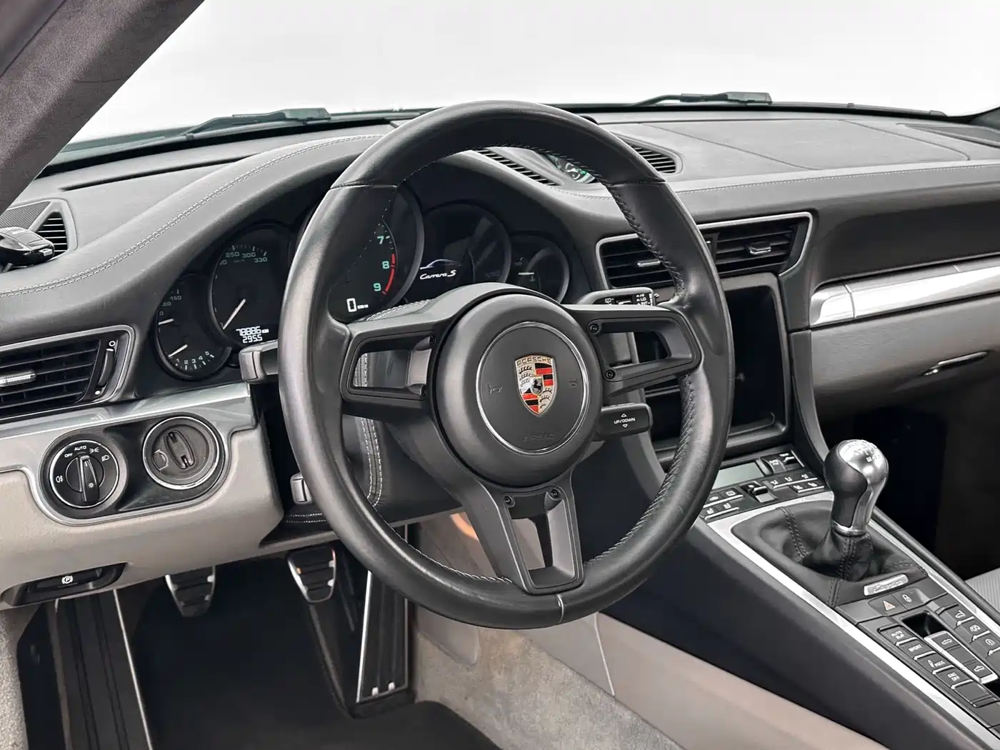 Porsche 911 2012 Carrera S 3.8L фото 11