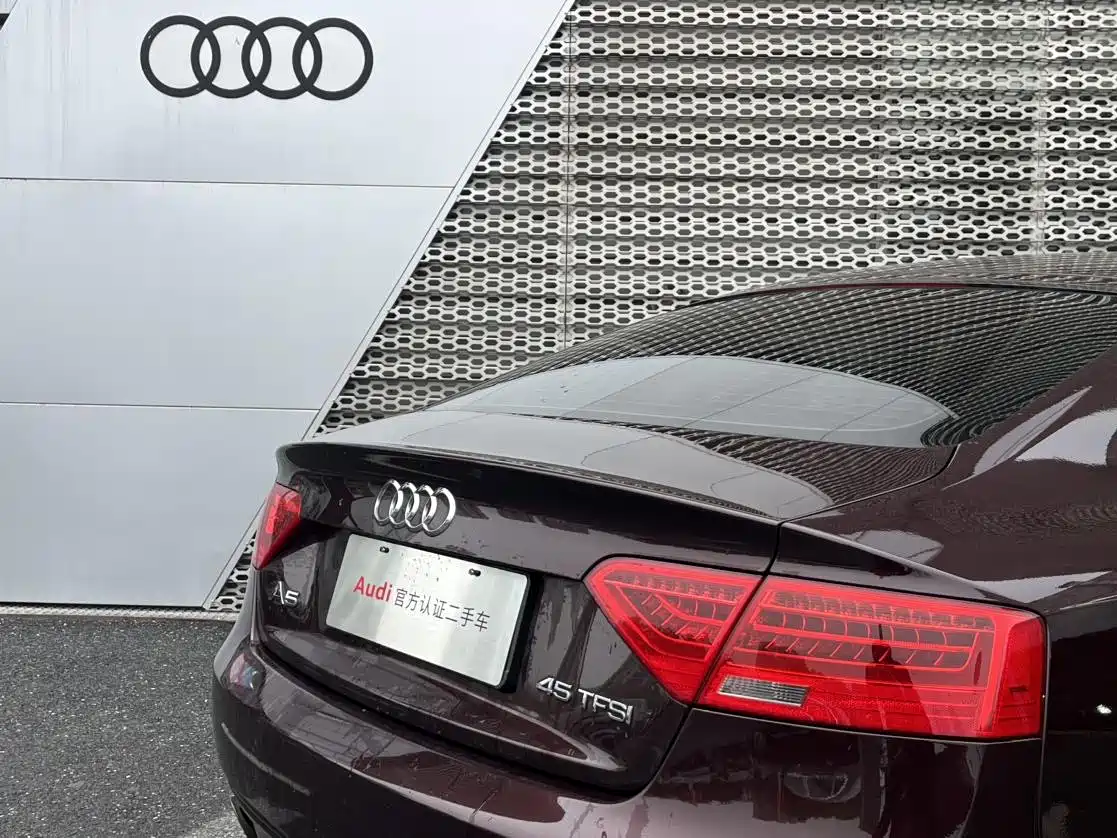 Audi A5 (Import) 2014 Sportback 45 TFSI фото 16