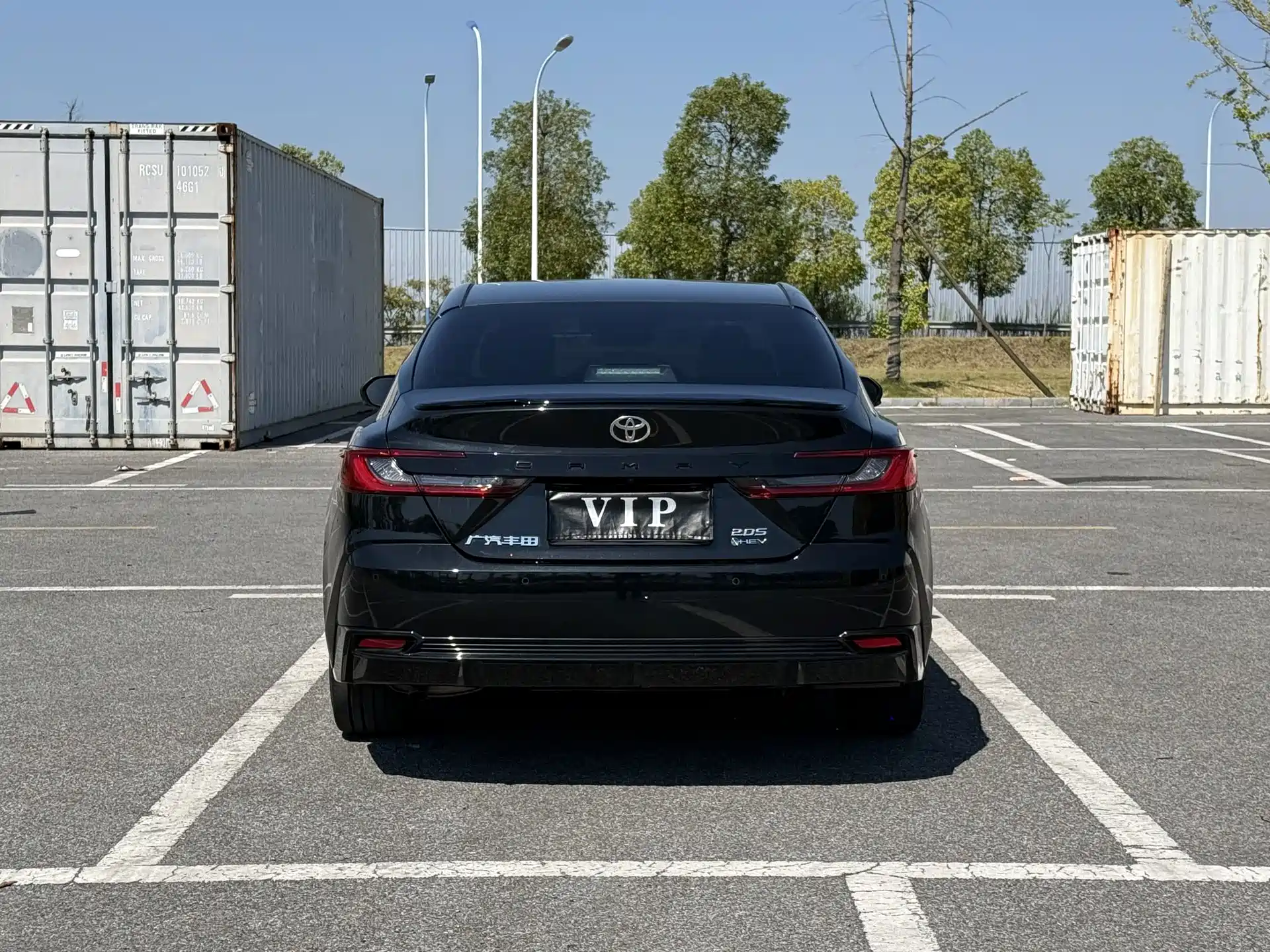 Photo 12 - Toyota Camry