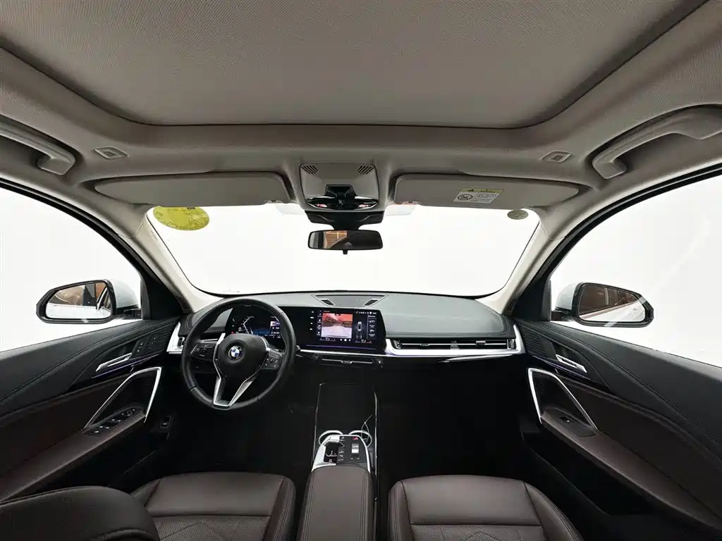 BMW X1 2023 sDrive20Li X Design Package фото 10